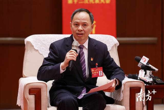    南方+ 周甫琦 拍摄