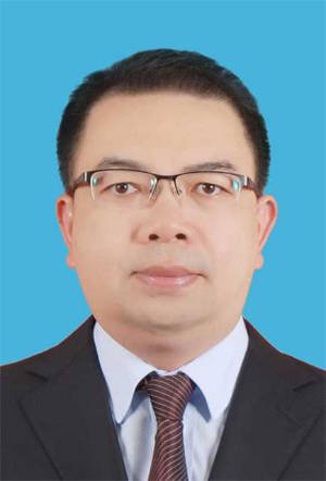 潘海彪证件照（蓝）(1).jpg