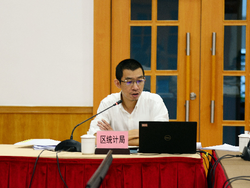 常务副区长黄凯旋.jpg