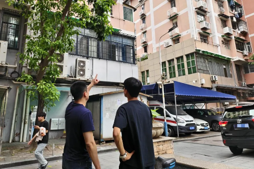 天河南街纪工委到社区现场查看问题整改情况.png