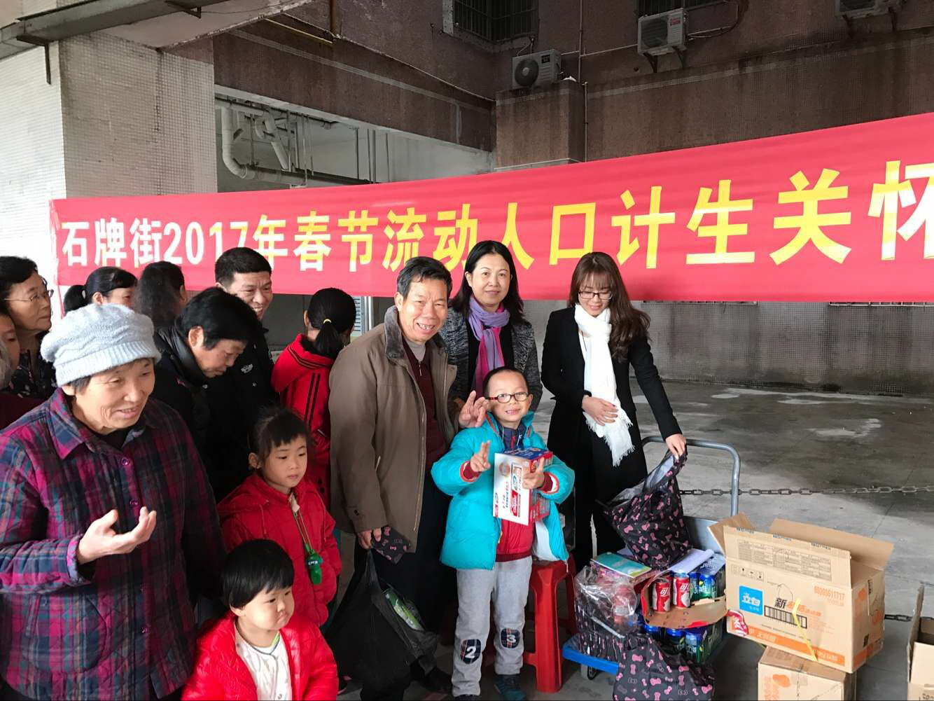 广州春节人口流动_广州人口(2)
